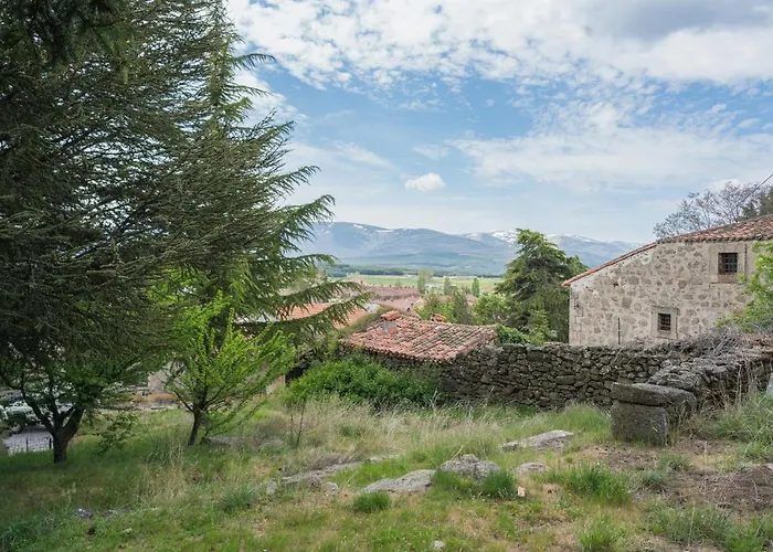 Casa El Cuco 펜션 나바레돈다 데 그레도스